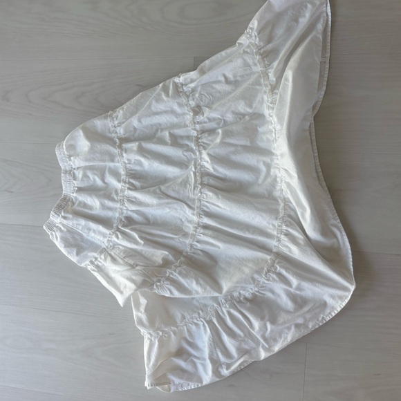 Aritzia Mars skirt - Picture 2 of 4